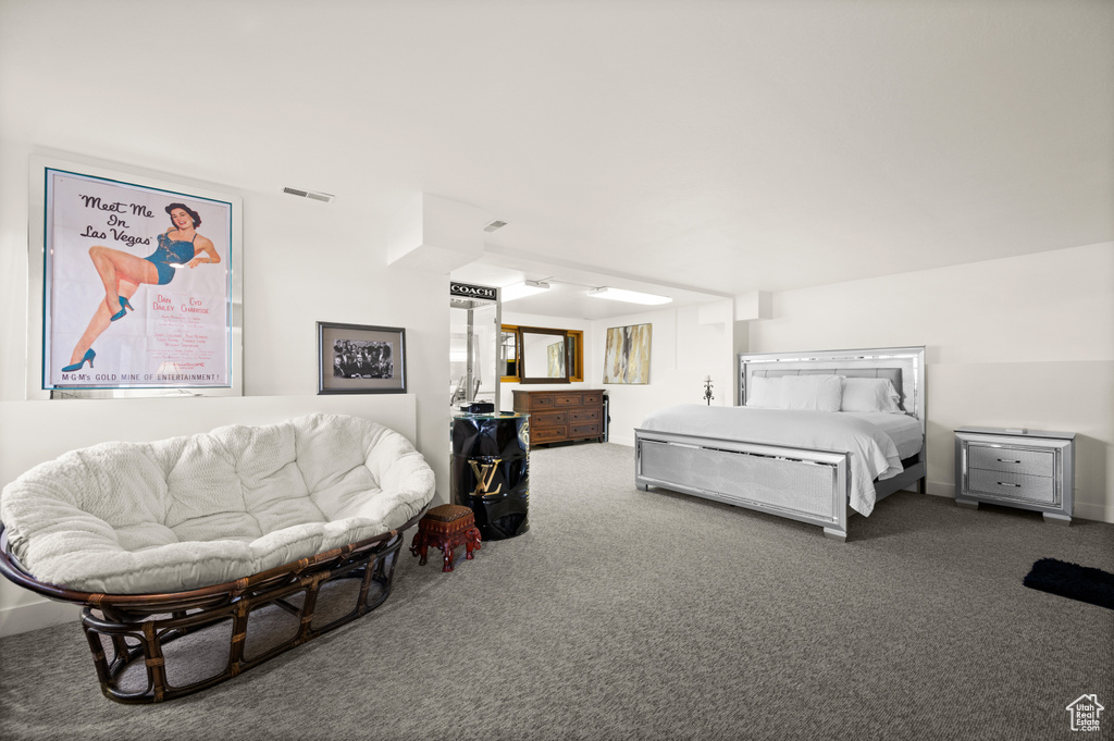 Bedroom featuring carpet