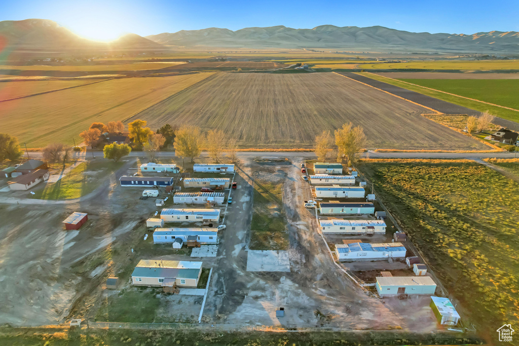 Drone / aerial view featuring a mountain view