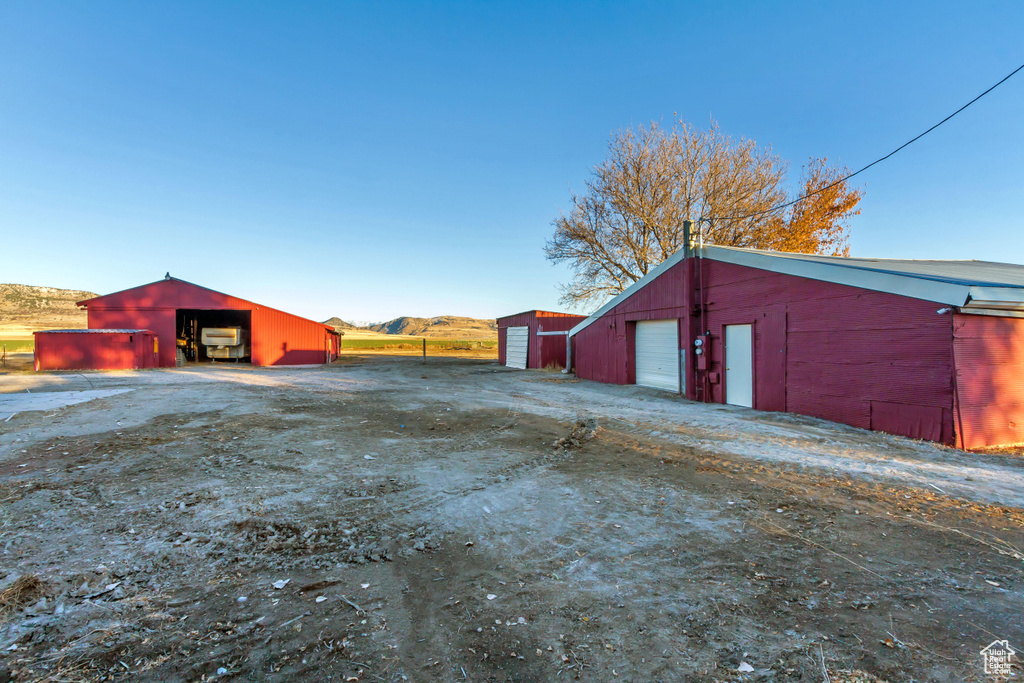 Garage with a mountain view