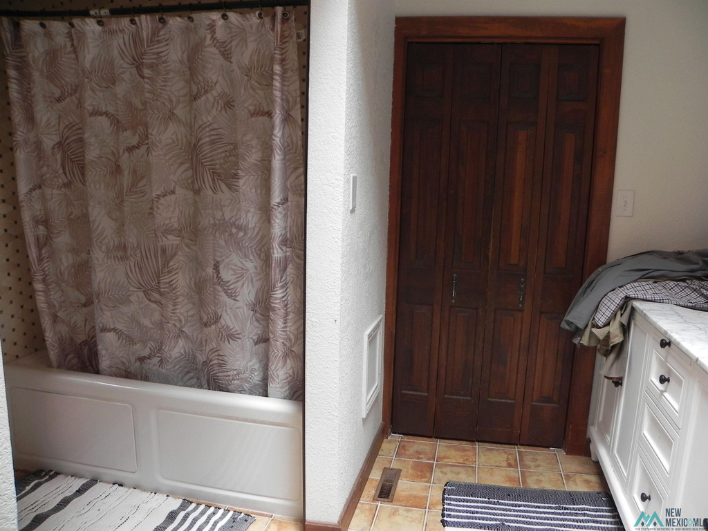 Photo #33