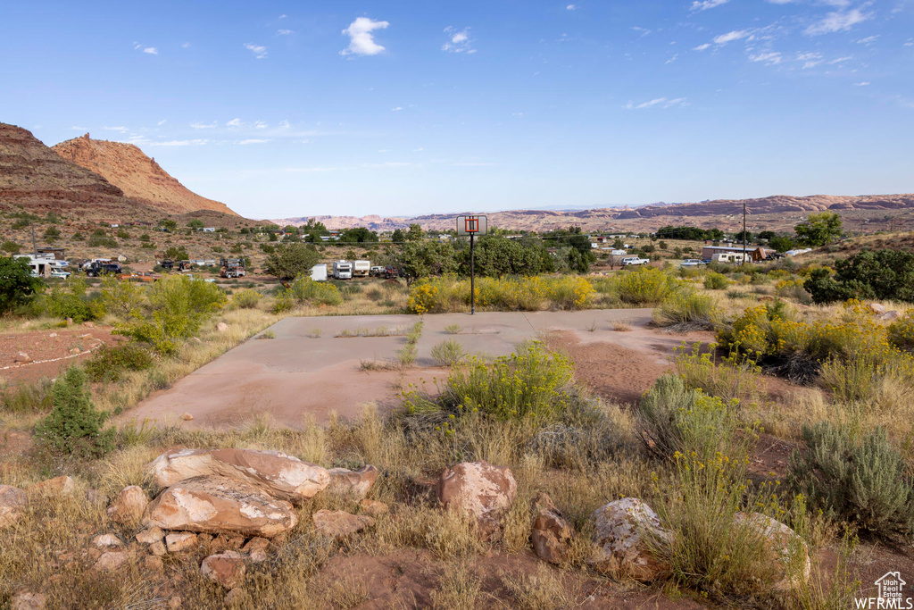 View of mountain feature