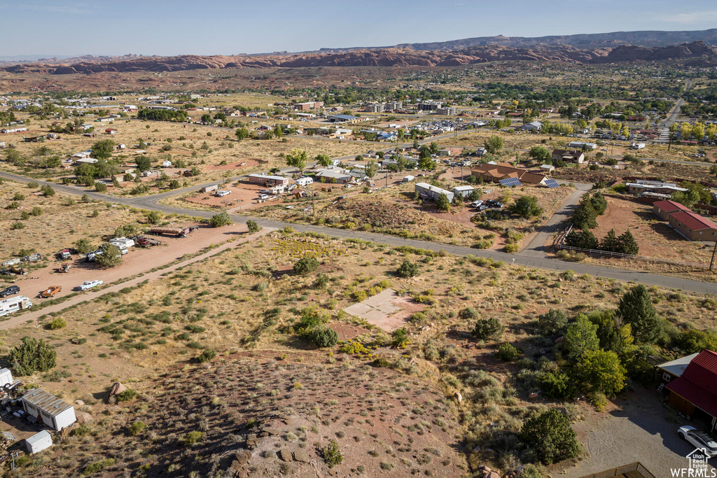 Drone / aerial view featuring a mountain view