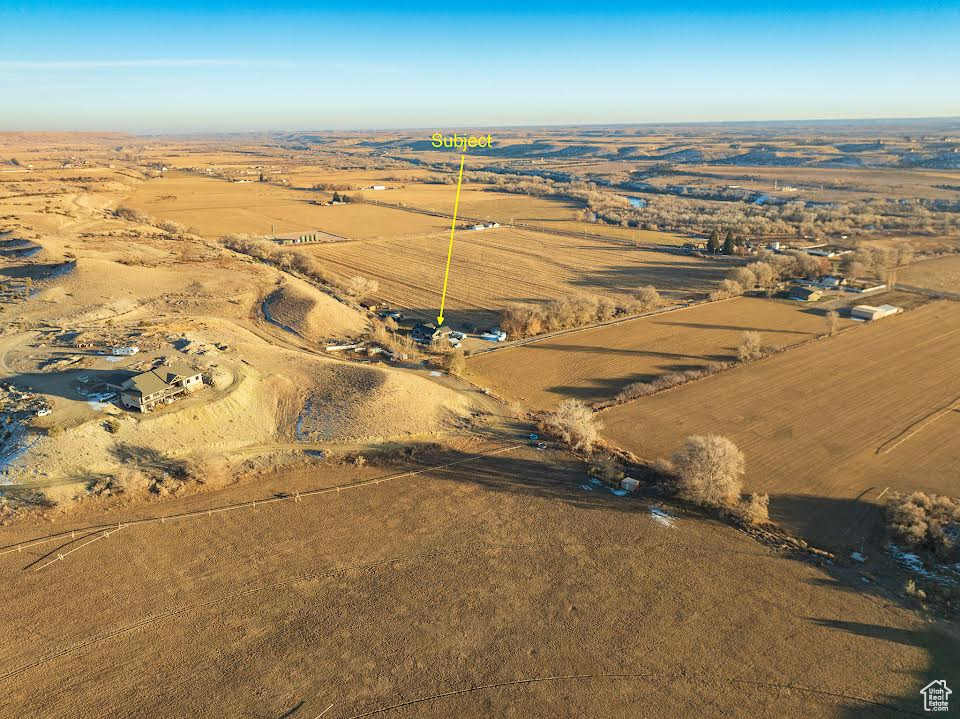 Aerial view featuring a rural view