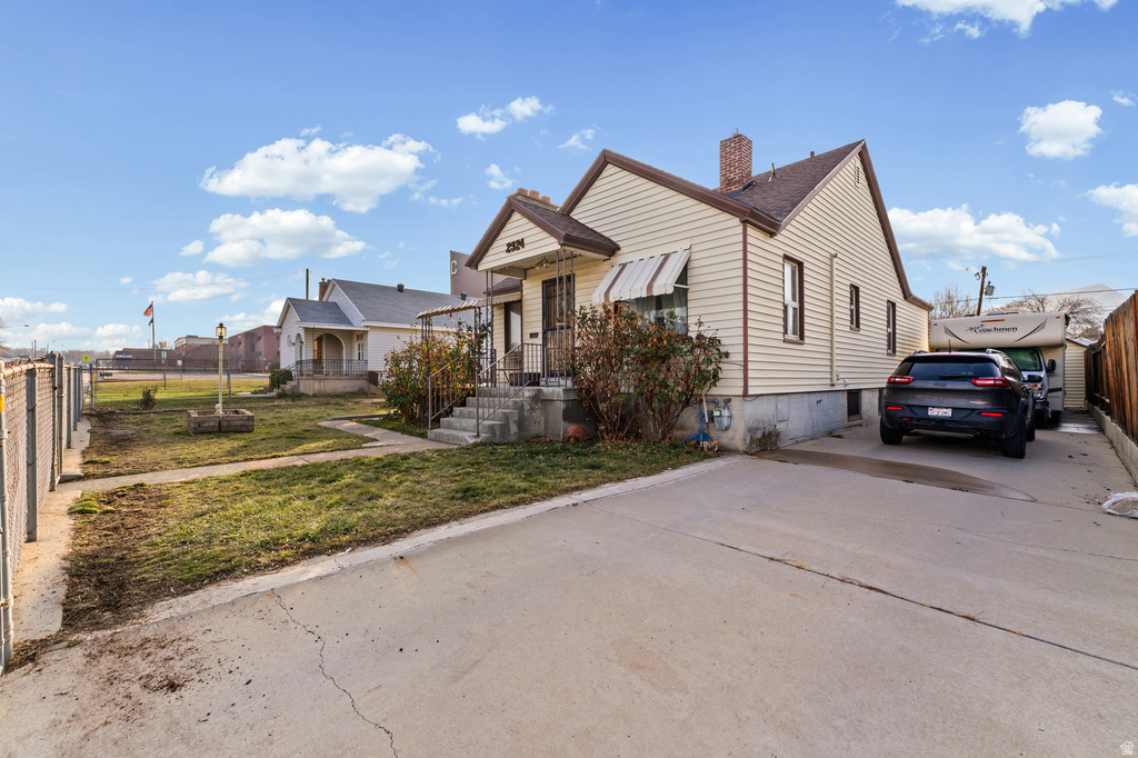 2924 S BUCCANEER DR Magna, UT 84044