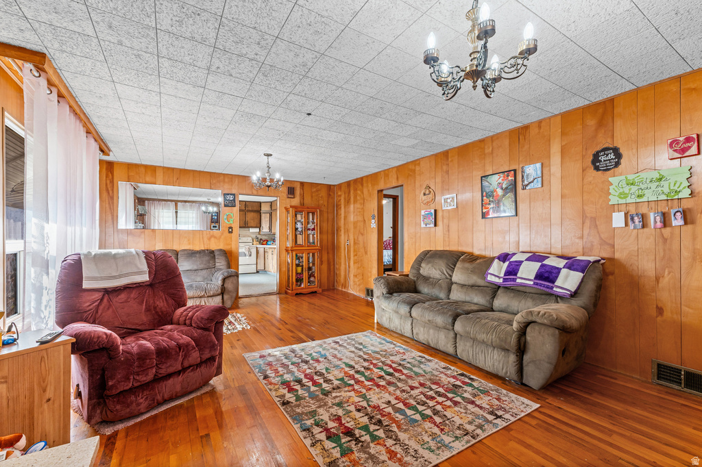 2924 S BUCCANEER DR Magna, UT 84044