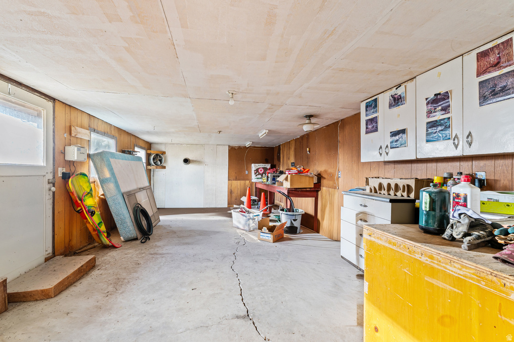 2924 S BUCCANEER DR Magna, UT 84044