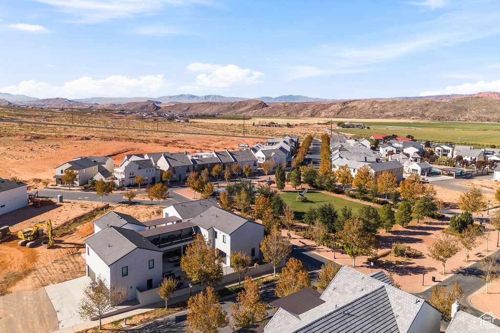 Bird's eye view featuring a mountain view