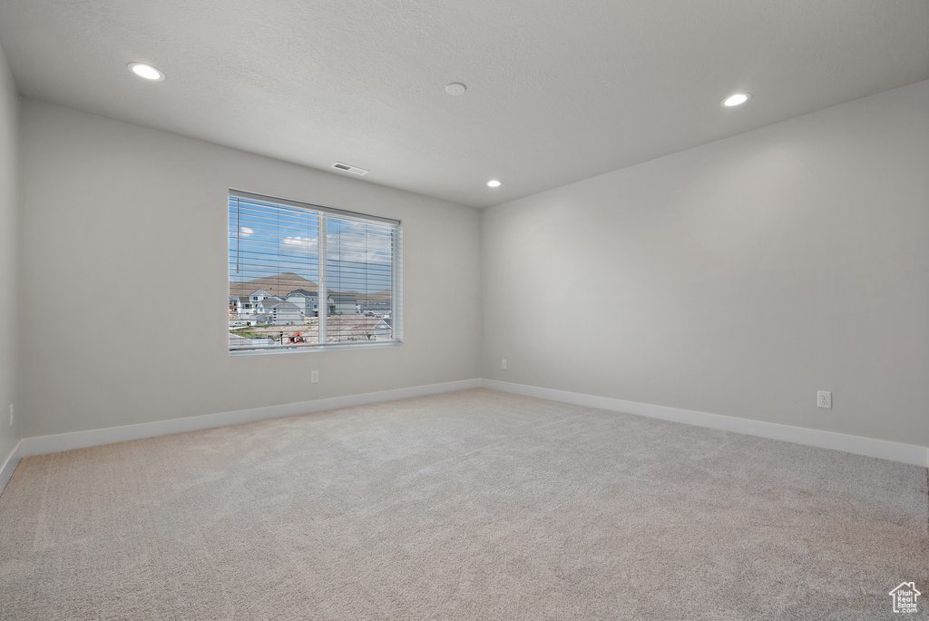 9781 N AARON AVE #207 Eagle Mountain, UT 84005