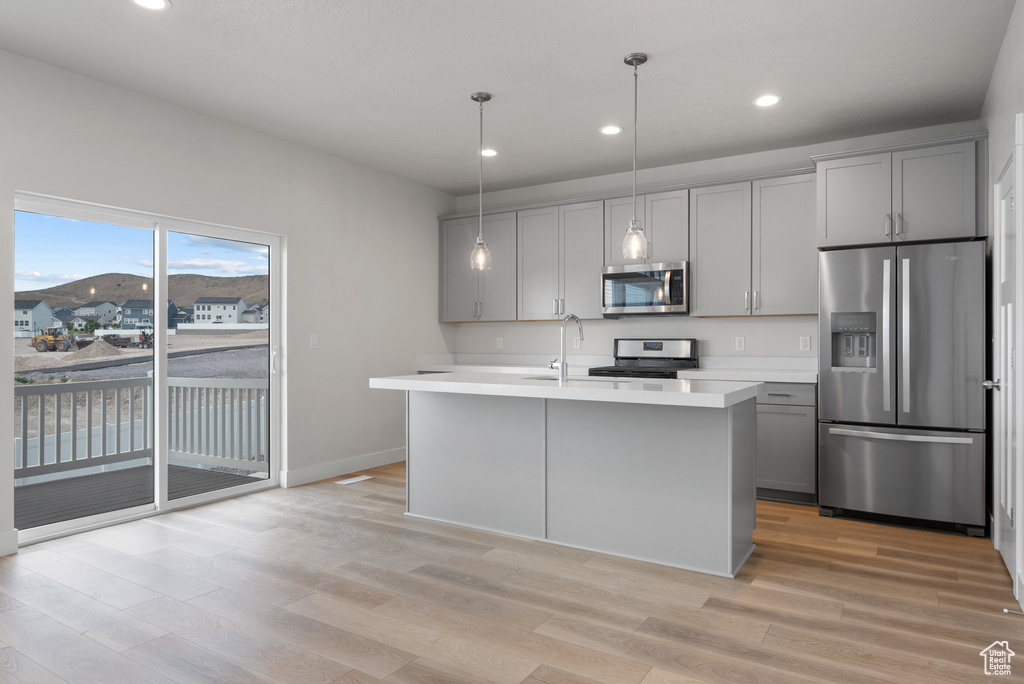 9807 N AARON AVE #210 Eagle Mountain, UT 84005