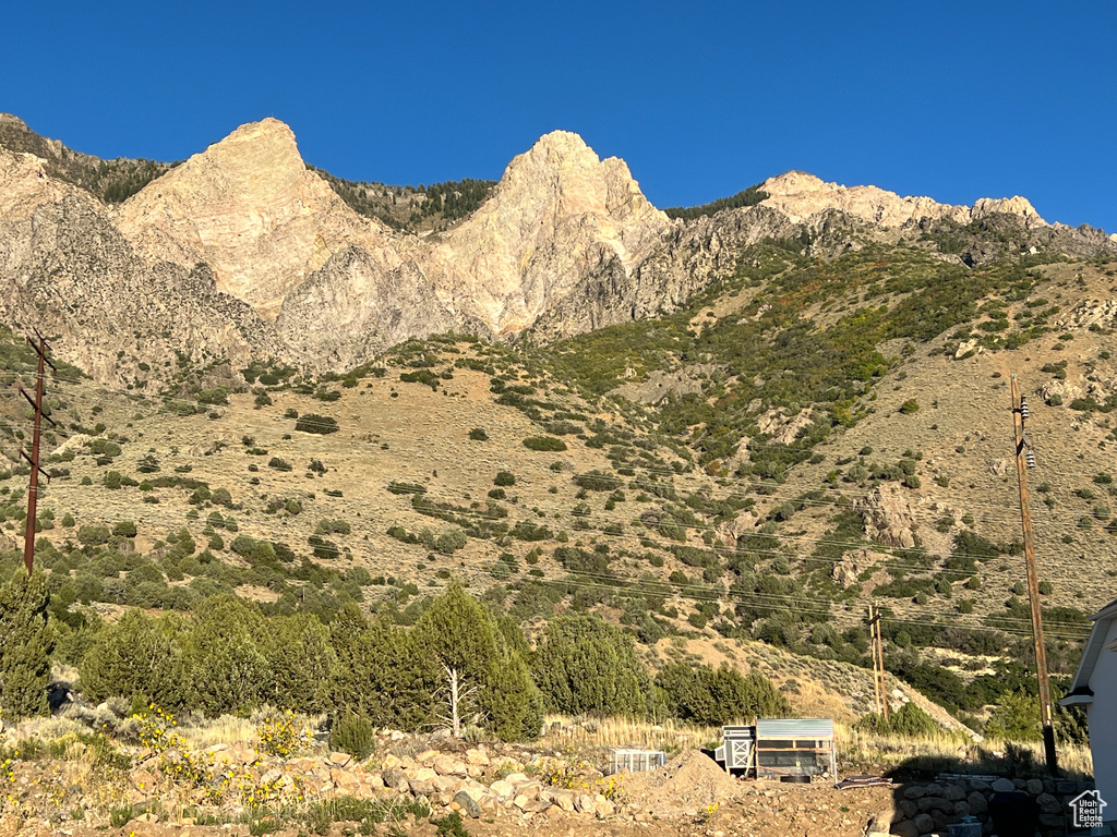 View of mountain feature