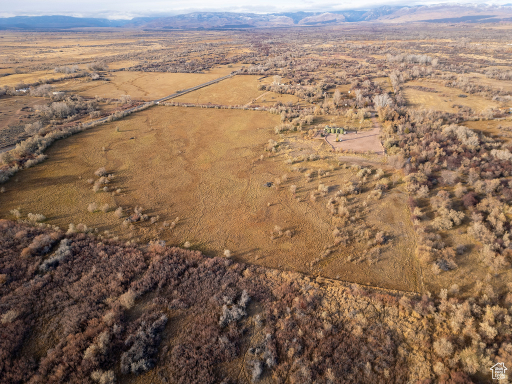 Bird's eye view with a mountain view