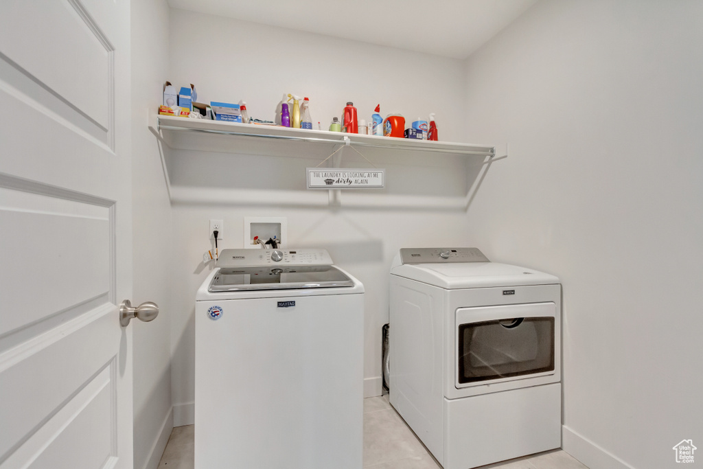 Laundry area with independent washer and dryer