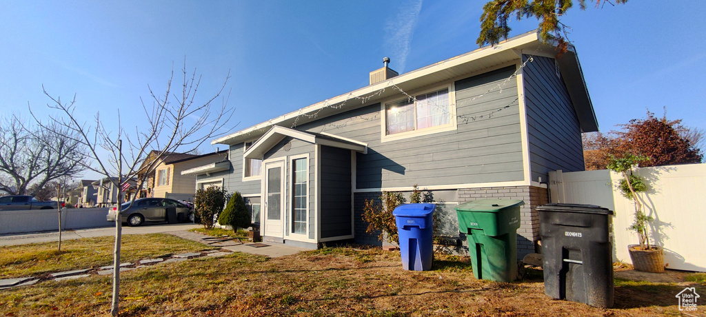 3802 W LEWISPORT DR West Jordan, UT 84084