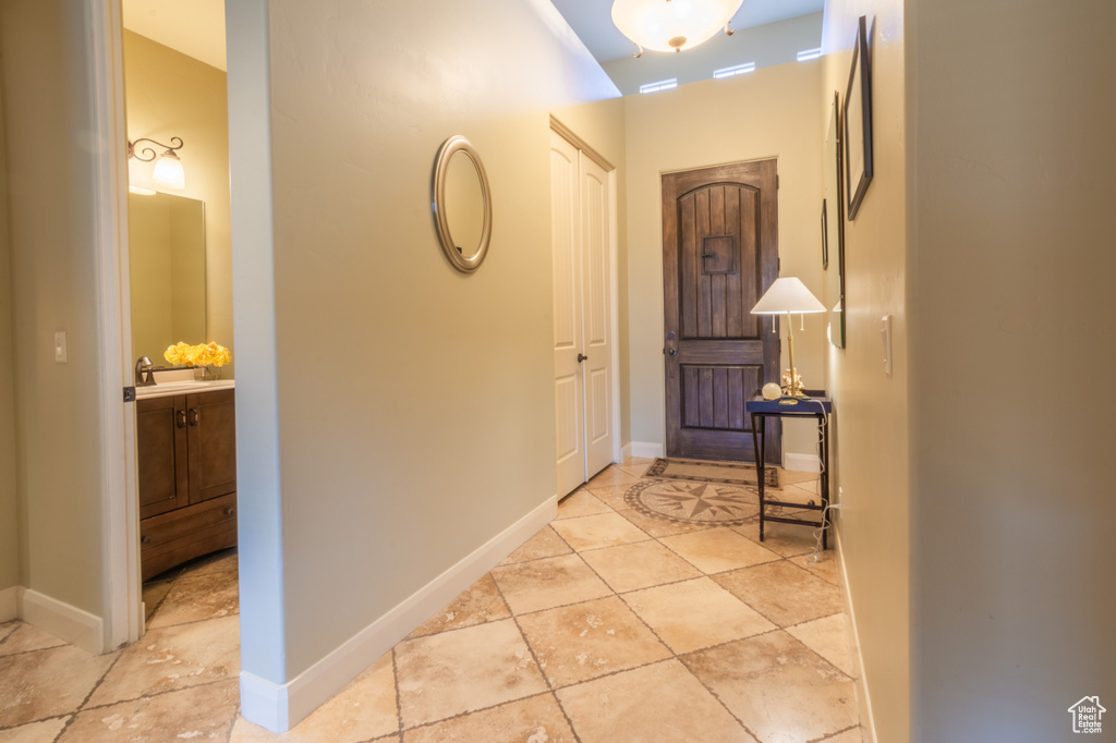 View of foyer entrance