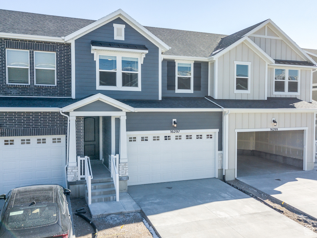 View of front of house featuring a garage