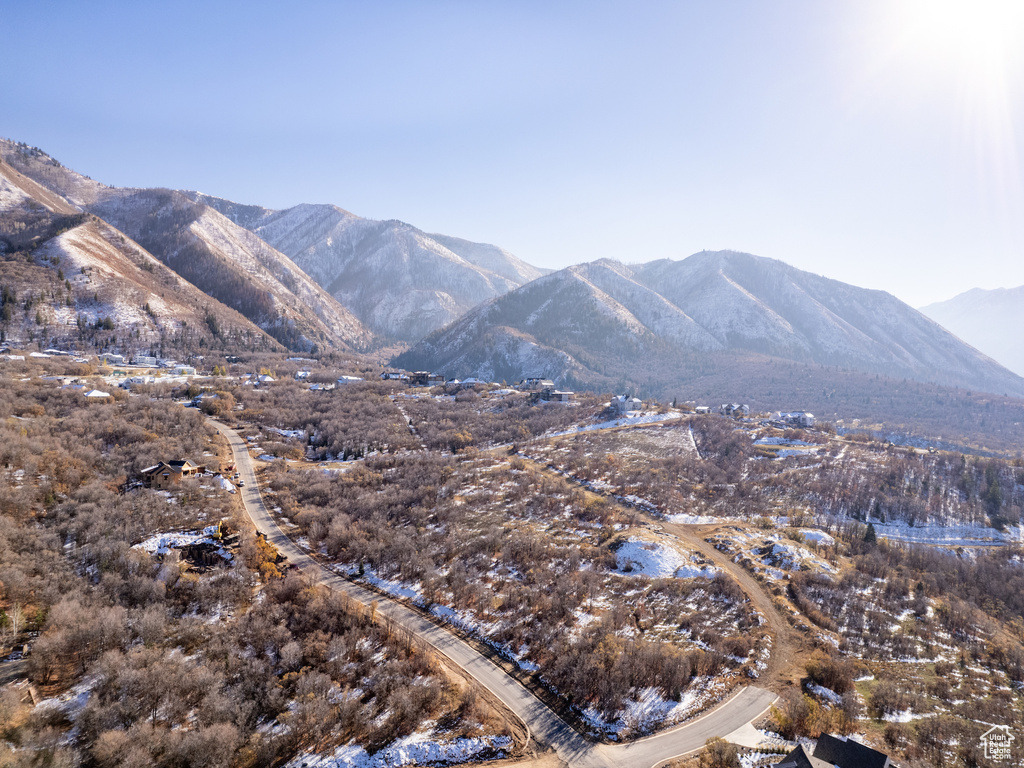 View of mountain feature