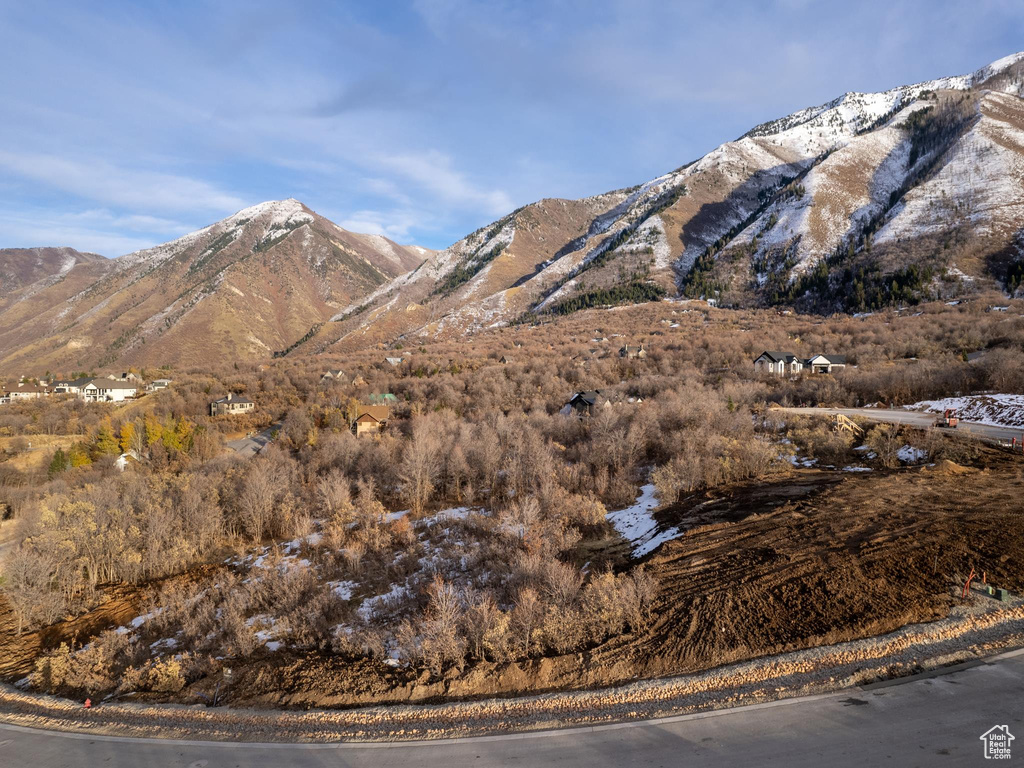 View of mountain feature