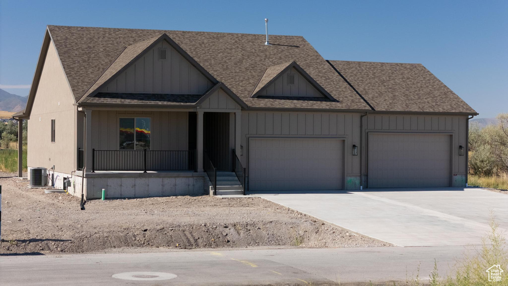 Photo 20 for MLS #2053716 at 1426 E Parker Ln #426