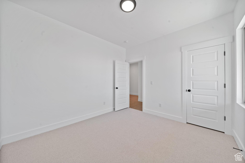 1436 E PARKER LN #426 Lake Point, UT 84074