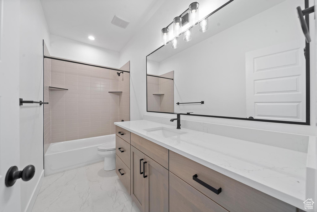 1436 E PARKER LN #426 Lake Point, UT 84074