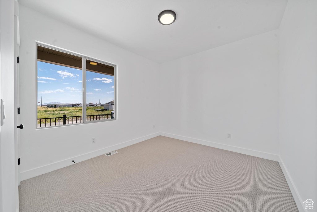 1436 E PARKER LN #426 Lake Point, UT 84074