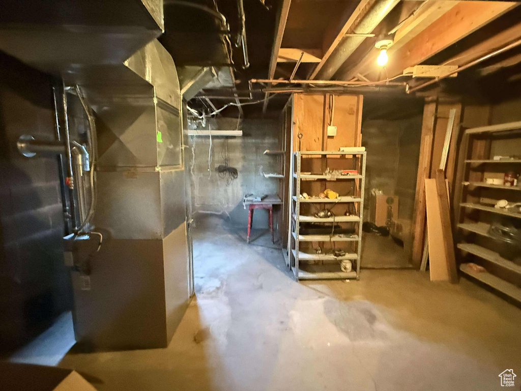 Basement with heating unit