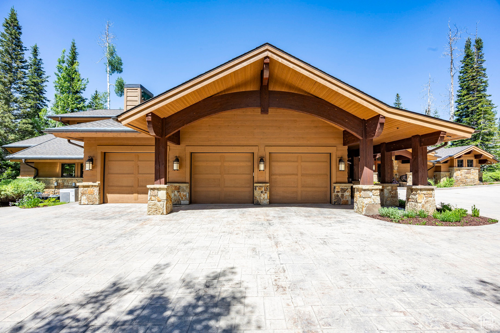 46 WHITE PINE CANYON RD Park City, UT 84060