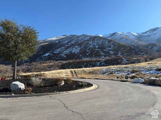 View of mountain feature