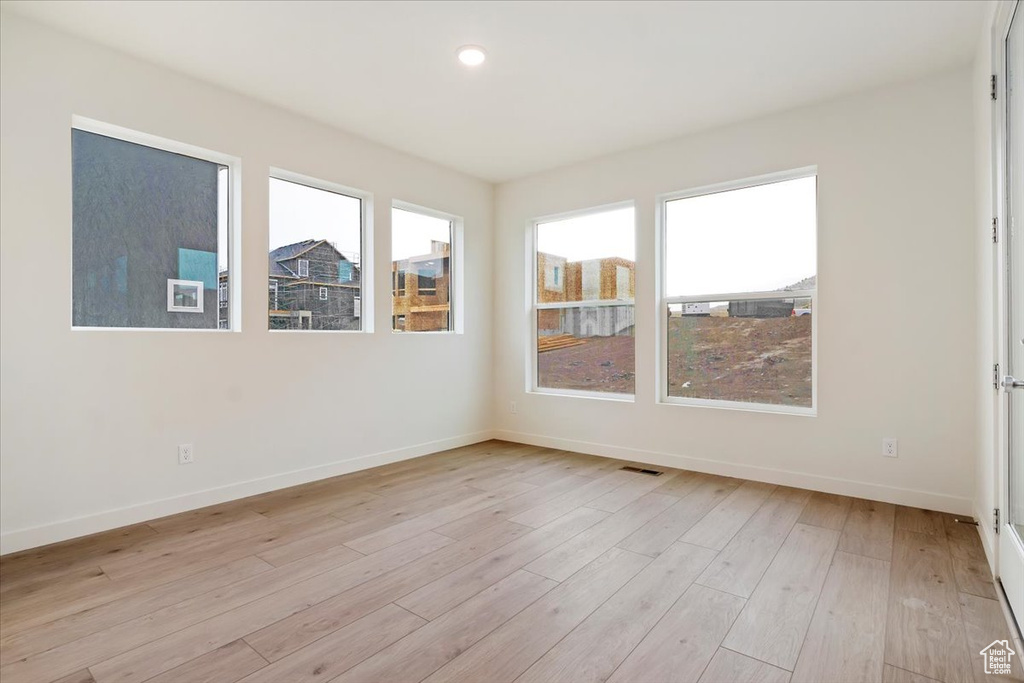 1033 W NETLEAF ST Saratoga Springs, UT 84045