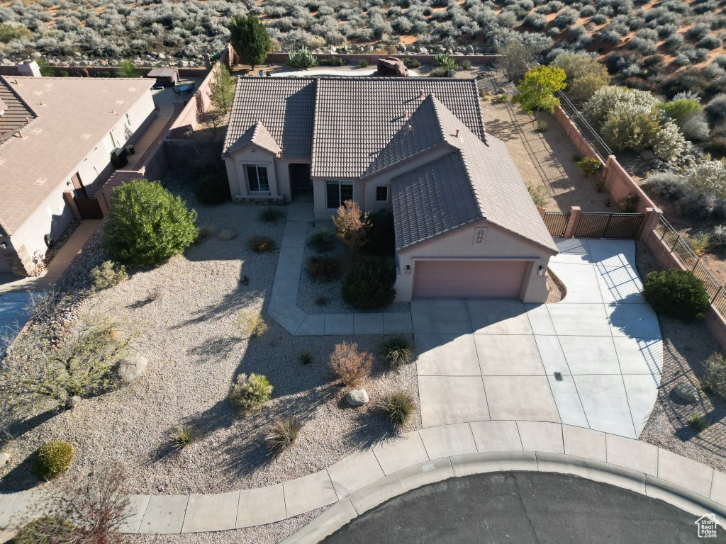 Photo 10 for MLS #2054201 at 1226 N Overland Cir