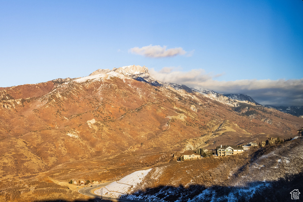 View of mountain feature