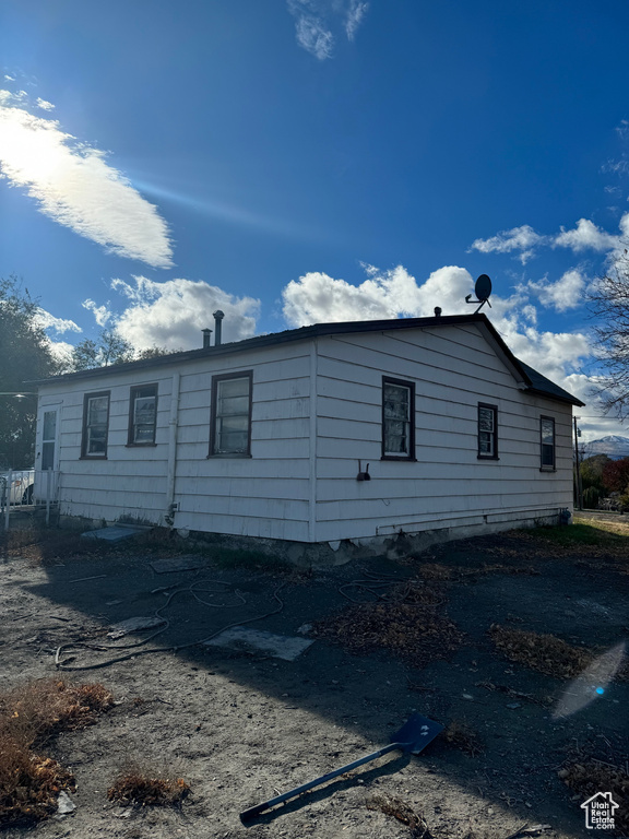 View of side of property
