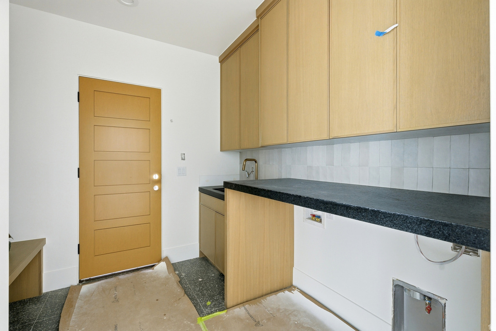 6105 GOLF CLUB LINK Park City, UT 84098