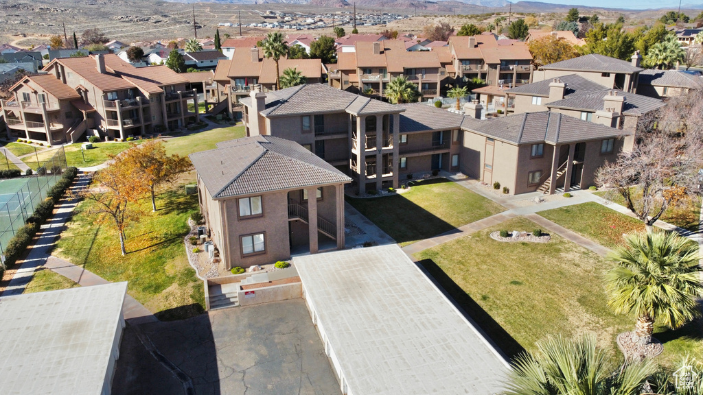 Birds eye view of property