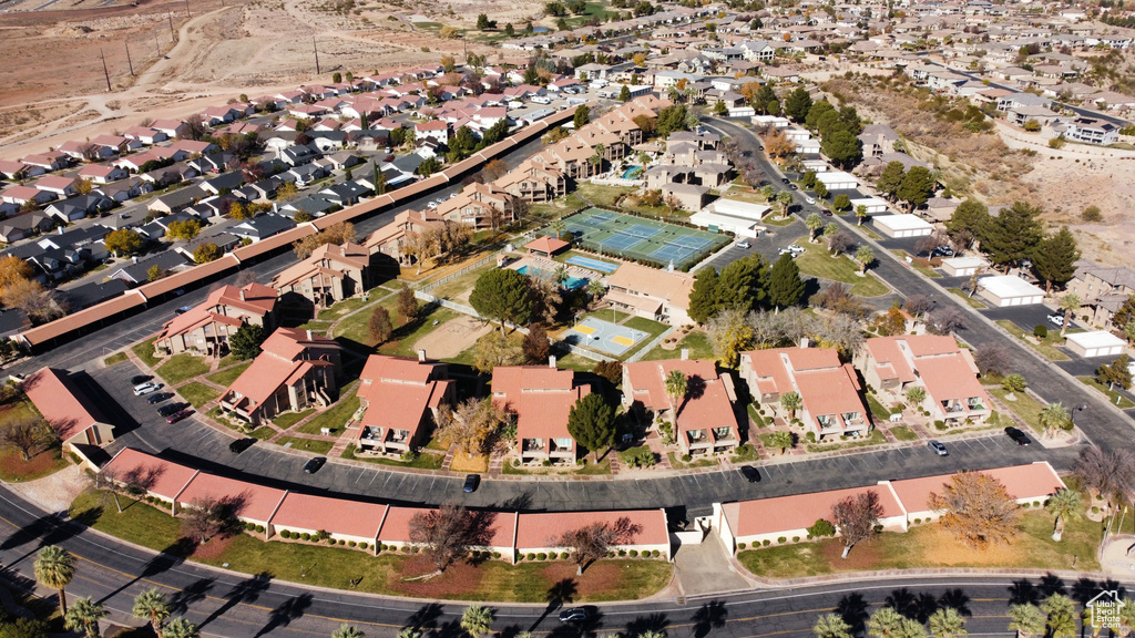 Birds eye view of property