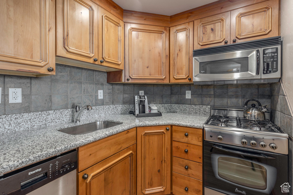 Photo 2 for MLS #2054496 at 840 Bigler Ln #201