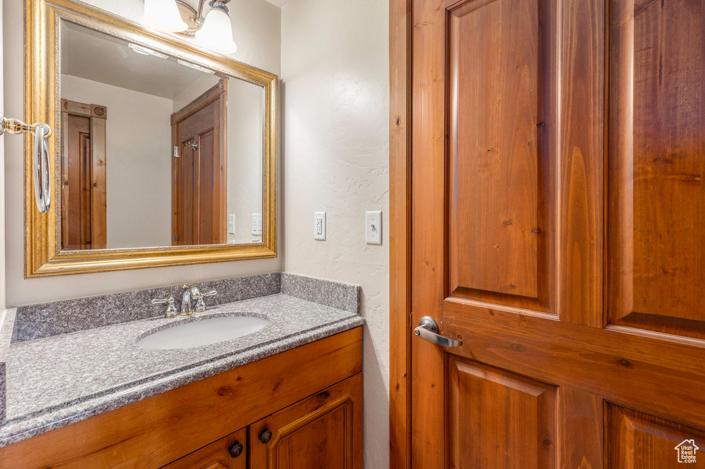 Photo 16 for MLS #2054496 at 840 Bigler Ln #201