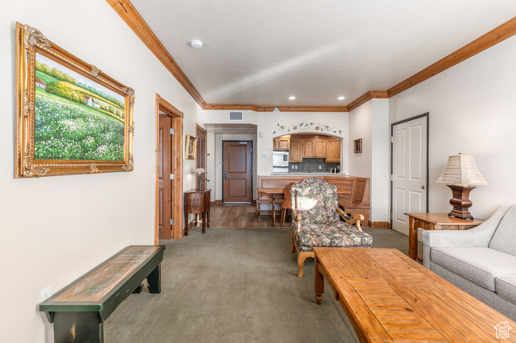 Photo 14 for MLS #2054496 at 840 Bigler Ln #201