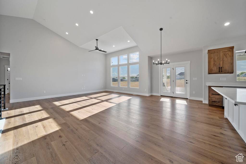 7262 N LAKE DR Lake Point, UT 84074