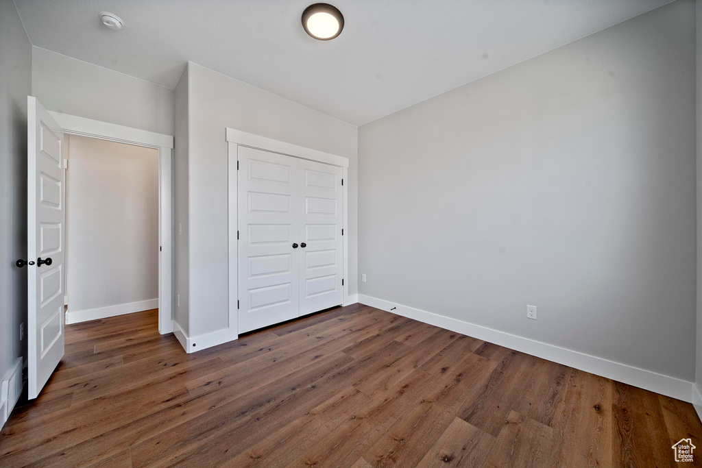 7262 N LAKE DR Lake Point, UT 84074