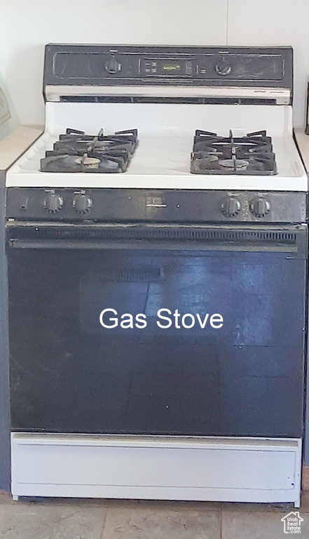 Details with white gas range