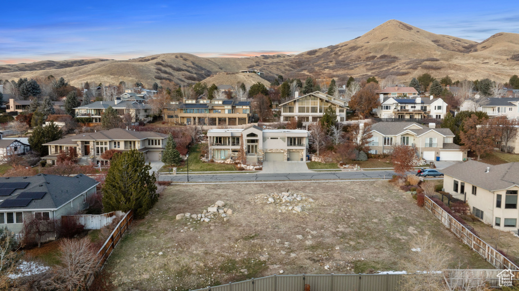Bird\'s eye view featuring a mountain view