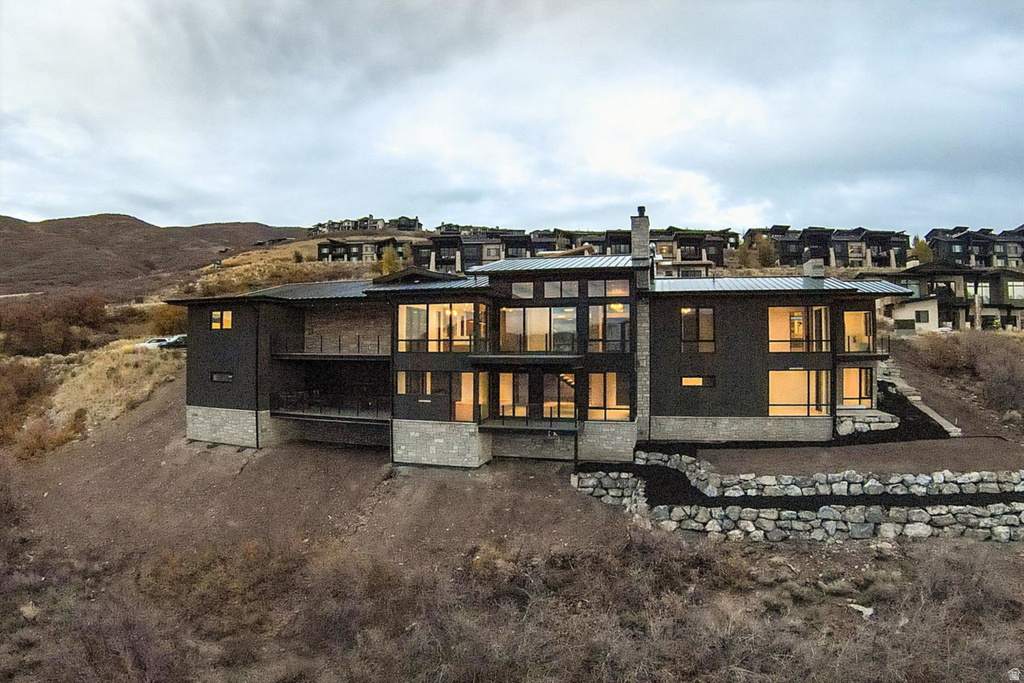 688 E LONGVIEW DR Hideout, UT 84036