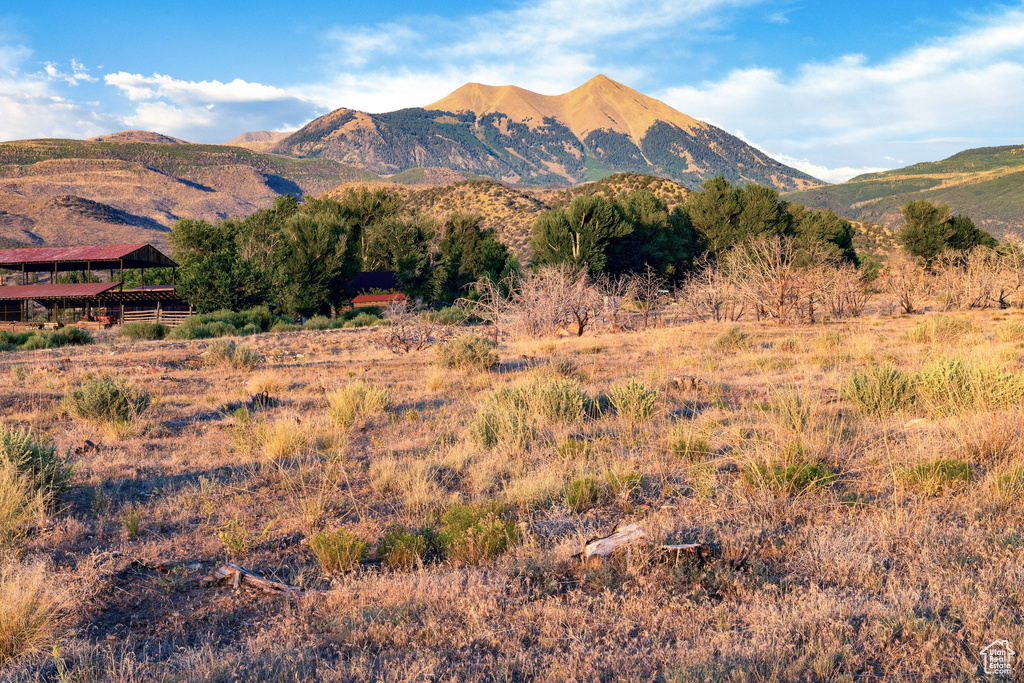 300 S PACK CREEK RD Moab, UT 84532