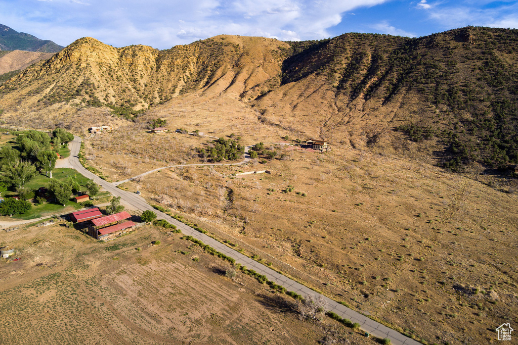 300 S PACK CREEK RD Moab, UT 84532