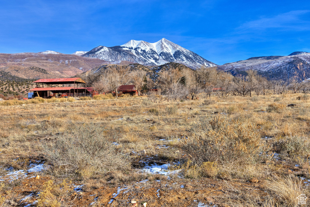 300 S PACK CREEK RD Moab, UT 84532