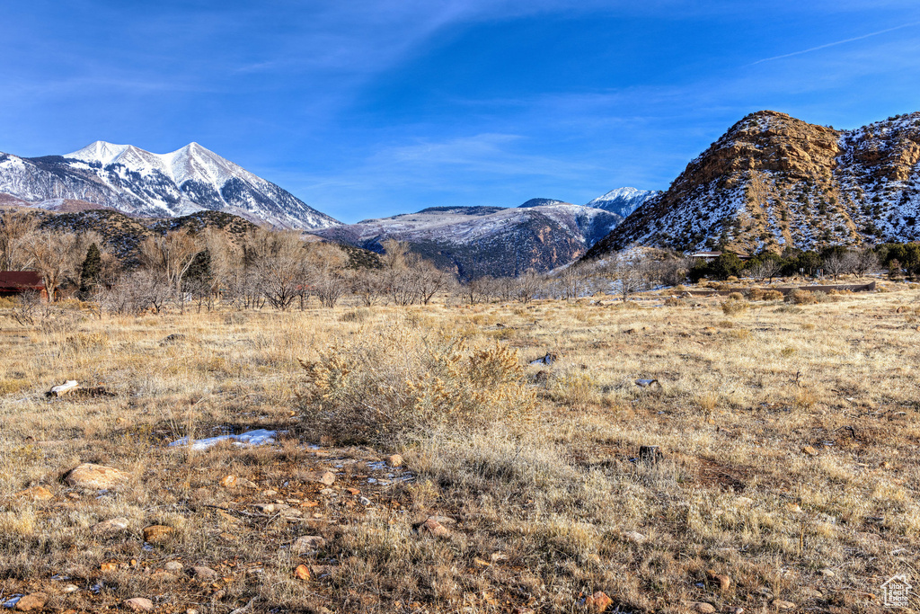 300 S PACK CREEK RD Moab, UT 84532