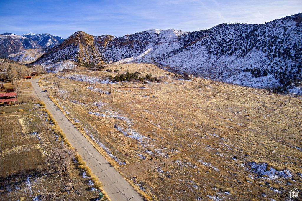 300 S PACK CREEK RD Moab, UT 84532