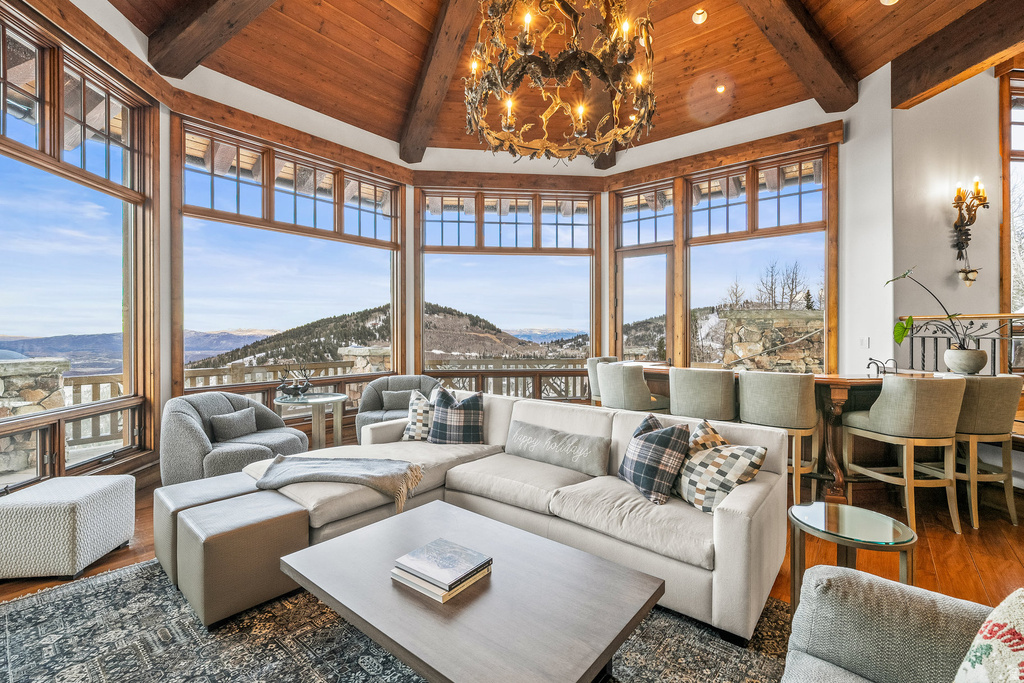 110 WHITE PINE CANYON RD Park City, UT 84060