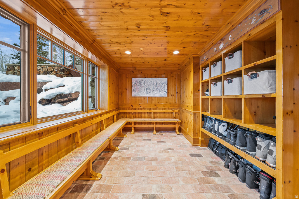 110 WHITE PINE CANYON RD Park City, UT 84060